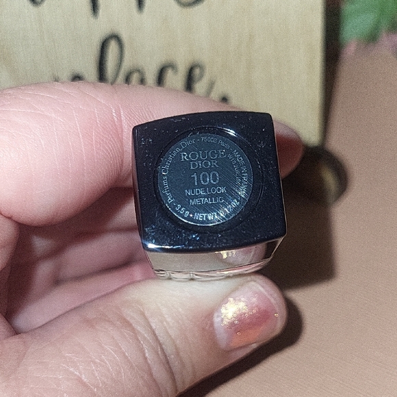 Dior Lipstick in Nude Look Metalic 100 - Picture 3 of 4